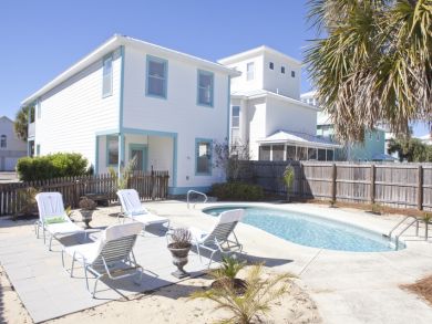 We Adore this Pretty Destin Vacation Pool Home Lovely Decor